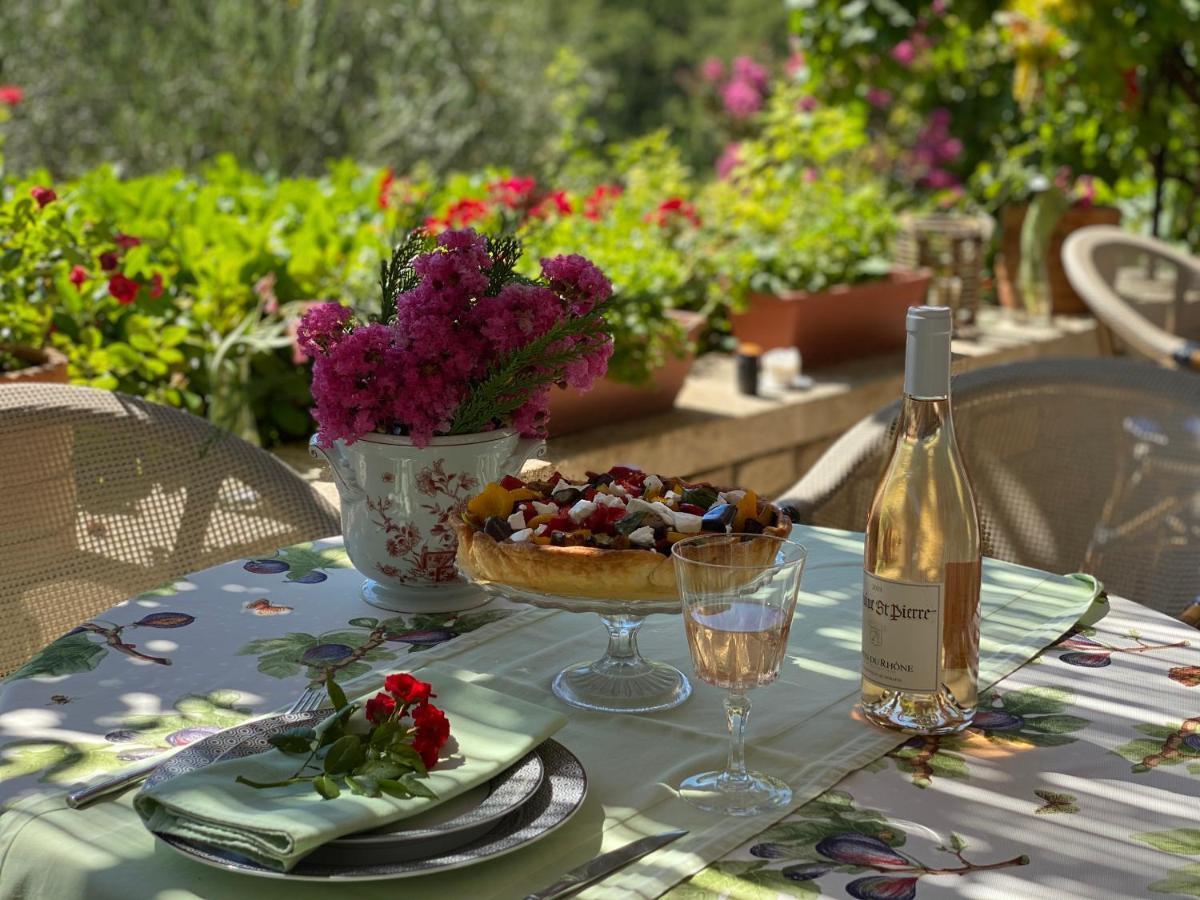 Le Grand Jardin Bed and Breakfast Lafare Exterior foto