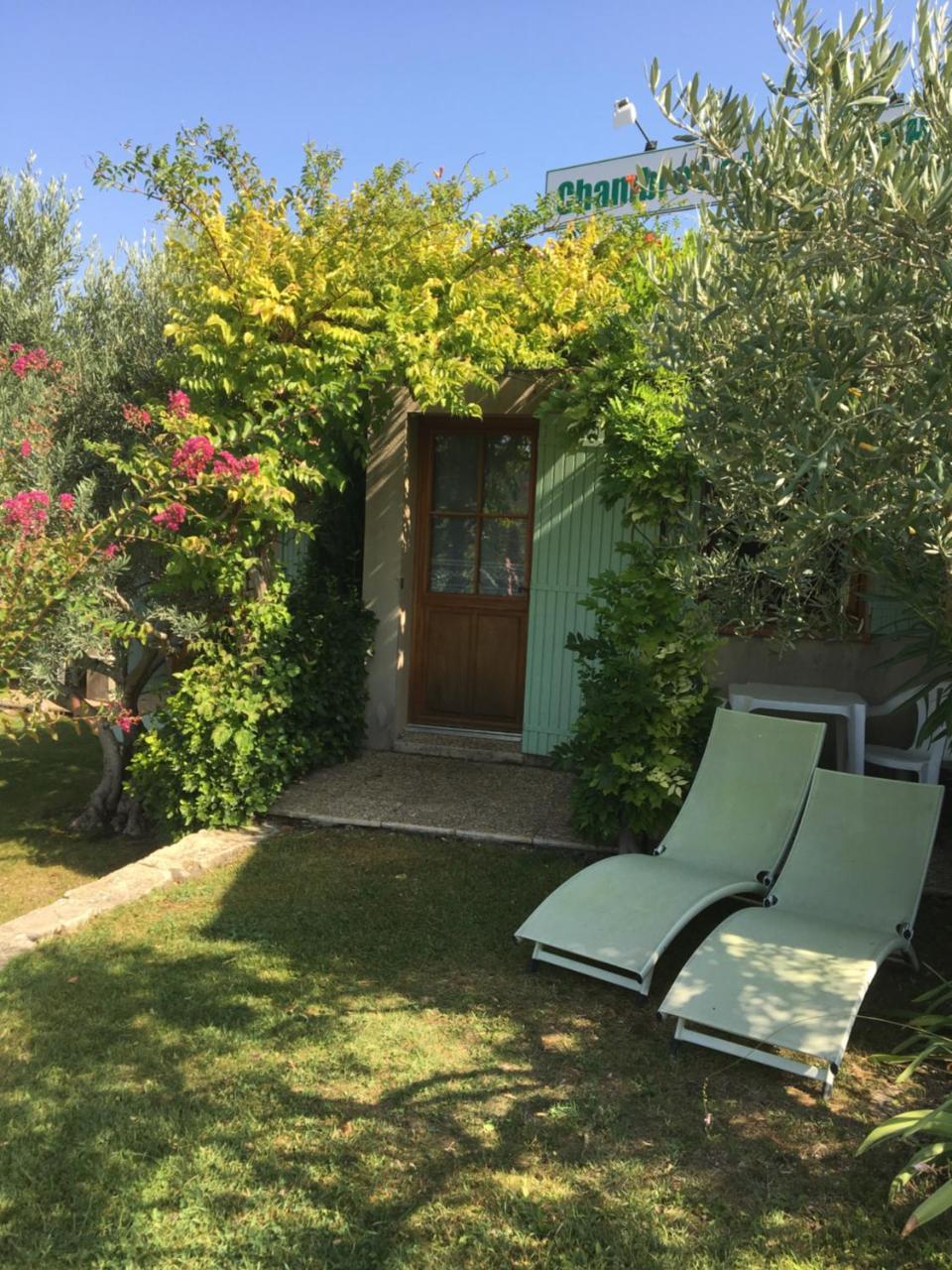 Le Grand Jardin Bed and Breakfast Lafare Exterior foto