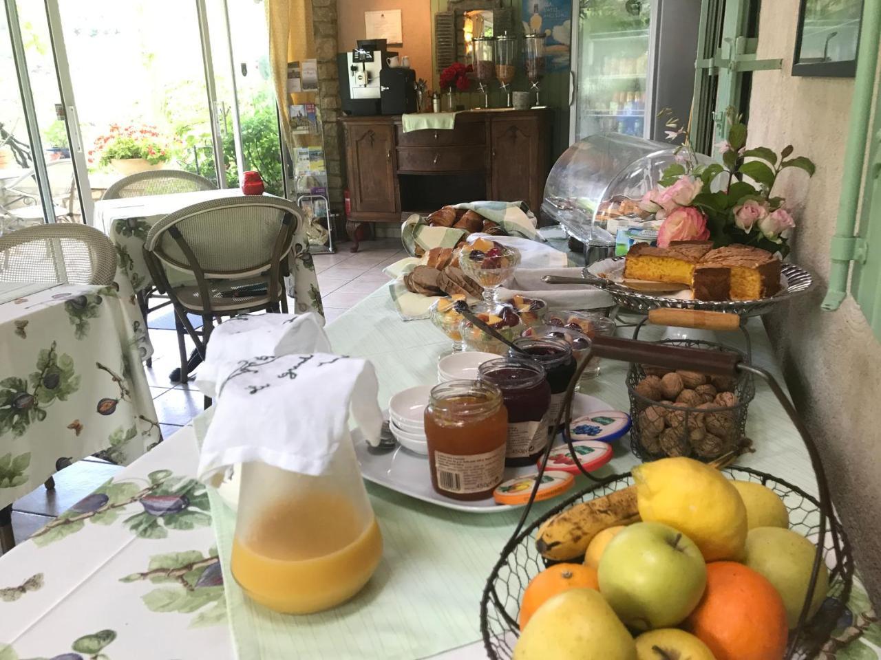 Le Grand Jardin Bed and Breakfast Lafare Exterior foto